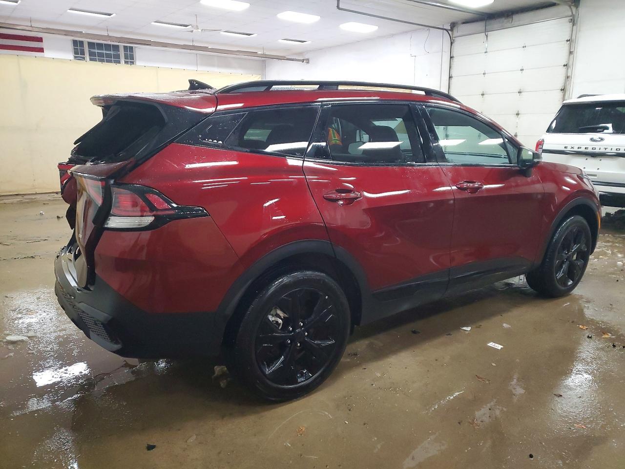 2025 KIA Sportage X-line