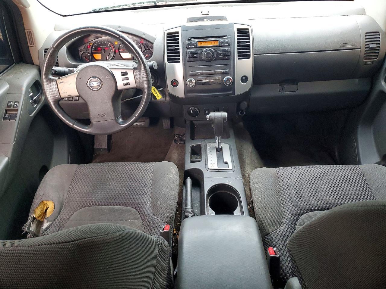 2011 Nissan Frontier SV