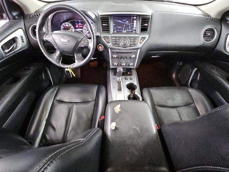 2019 Nissan Pathfinder sl