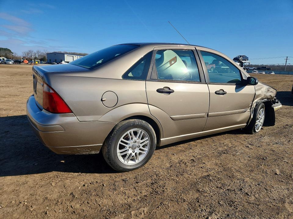 2005 Ford Focus ZX4