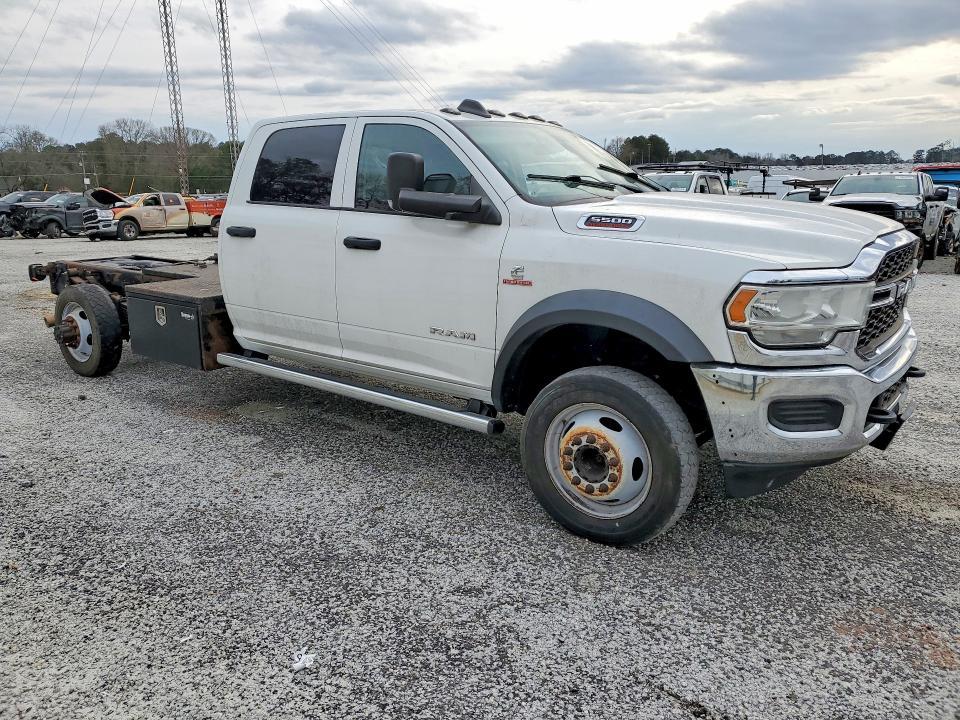 2020 Dodge Ram 5500 Truck cab and Chassis