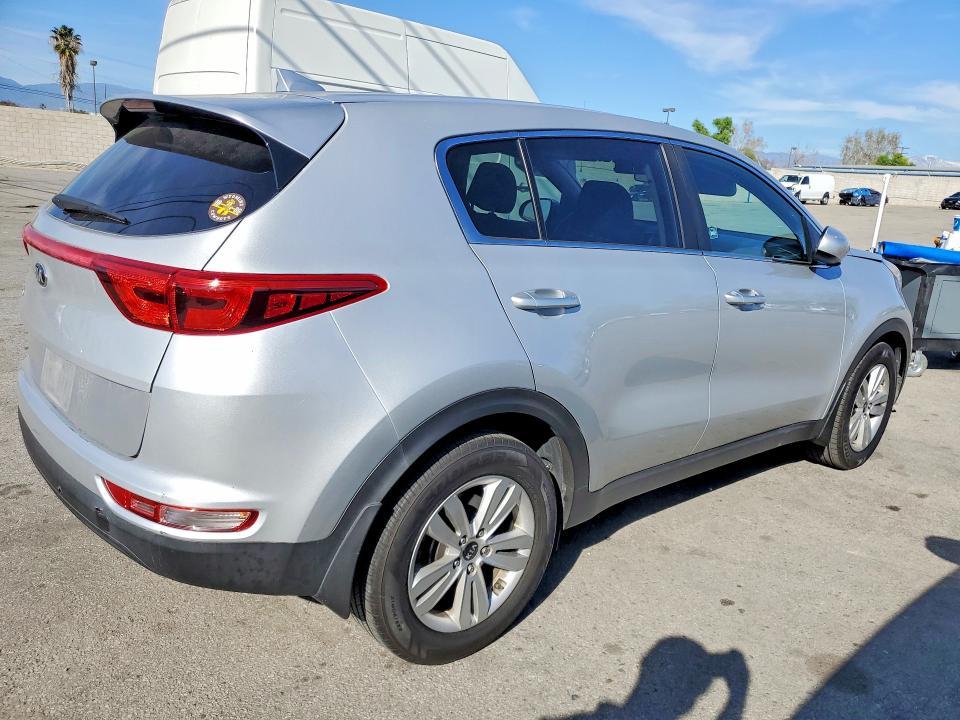 2018 KIA Sportage lx