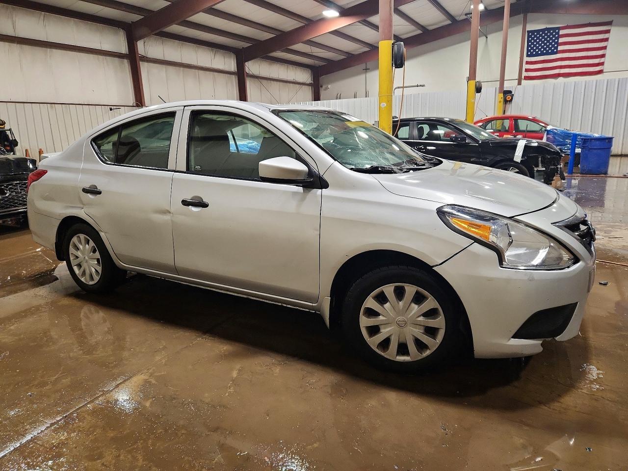 2017 Nissan Versa 1.6 s Plus