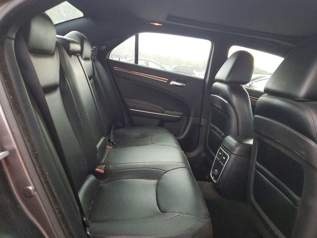2013 Chrysler 300