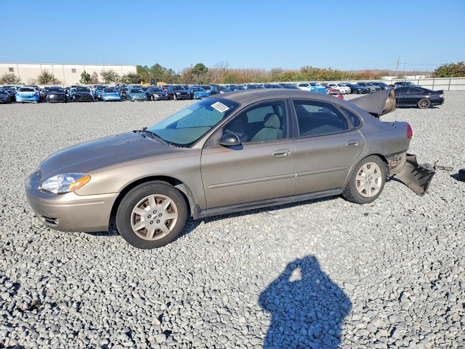 2007 Ford Taurus se