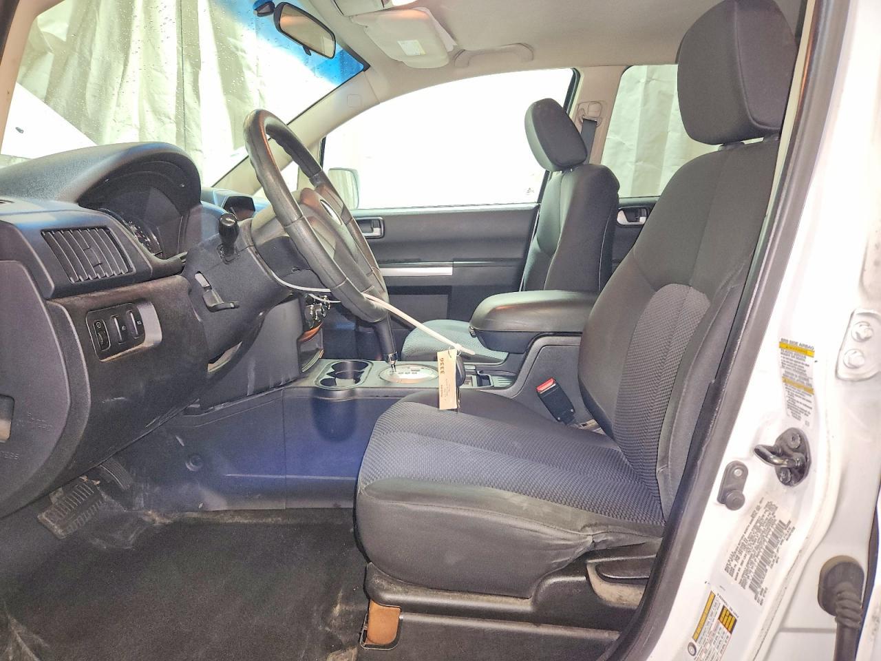 2011 Mitsubishi Endeavor ls
