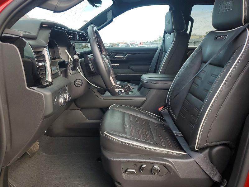 2024 GMC Sierra K1500 AT4X