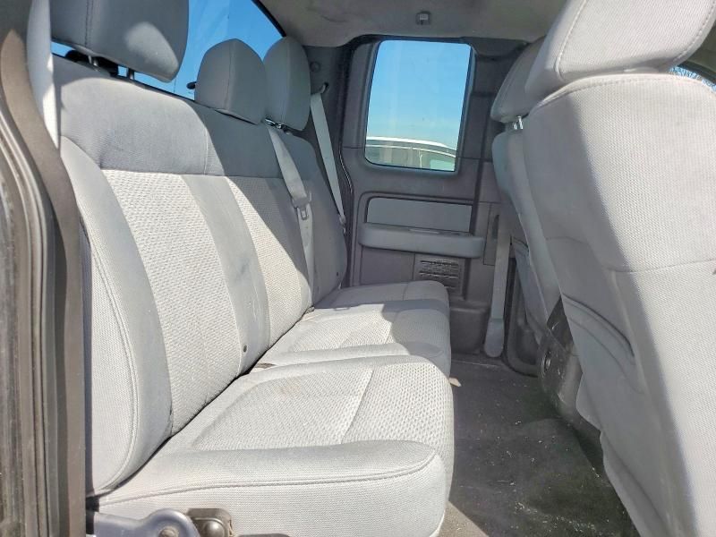 2011 Ford F150 Super cab