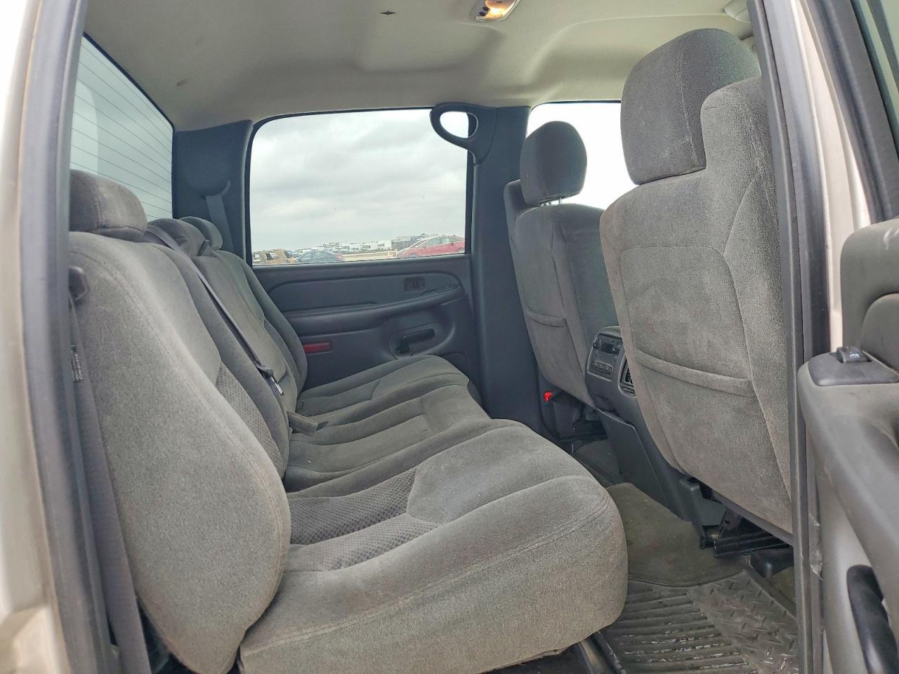 2004 Chevrolet Silverado C2500