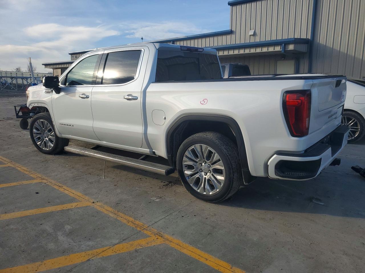 2021 GMC Sierra K1500 Denali