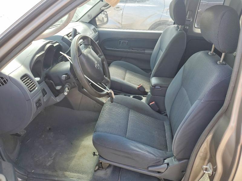 2004 Nissan Frontier Standard