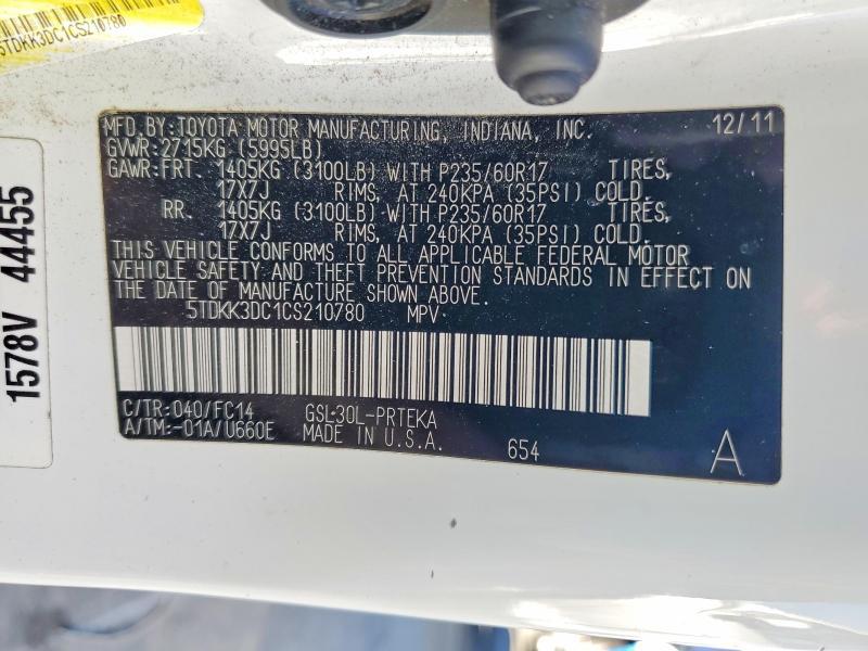 2012 Toyota Sienna le 8-passenger