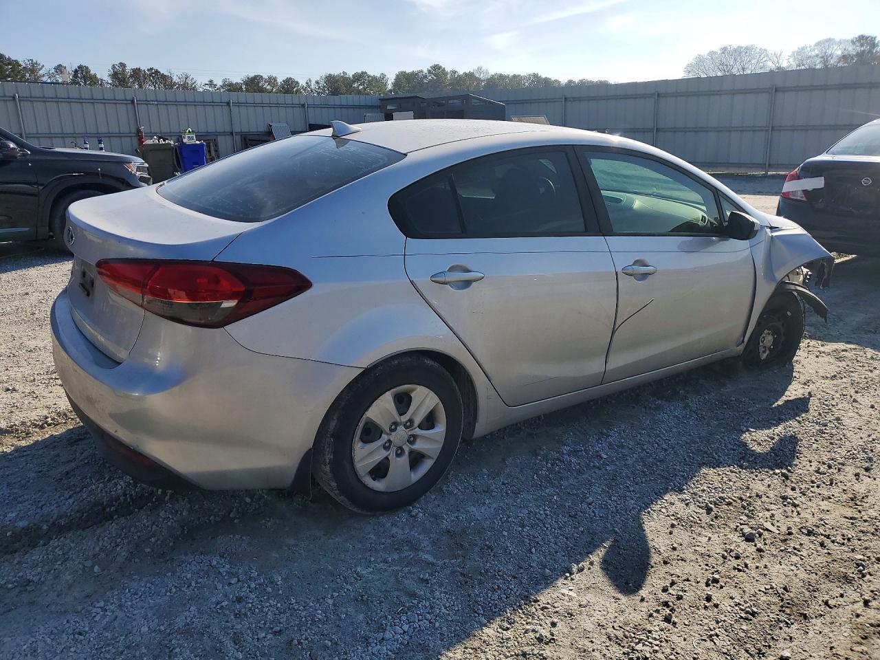 2017 KIA Forte lx