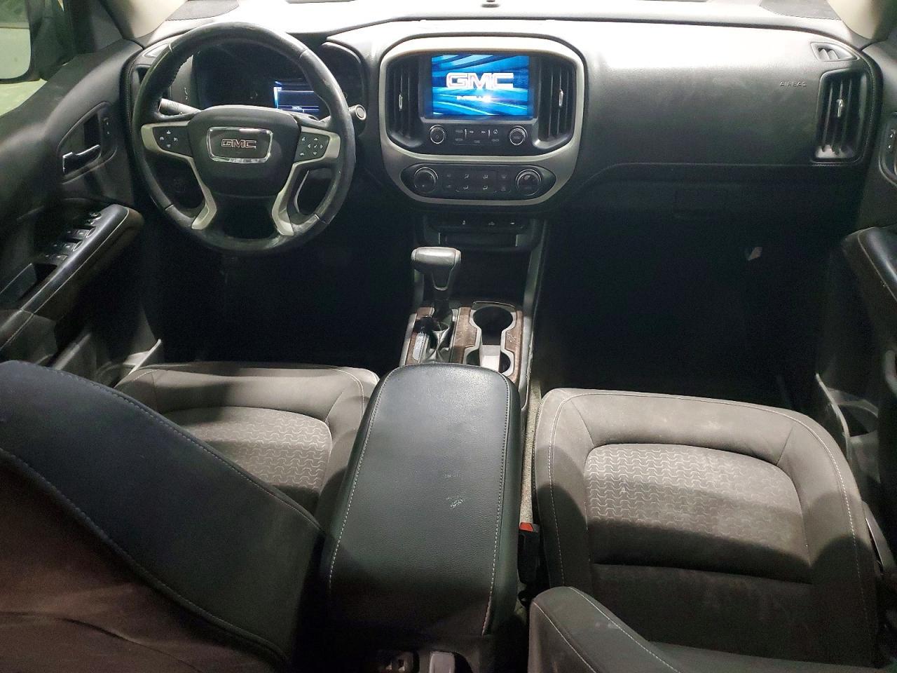 2018 GMC Canyon SLE