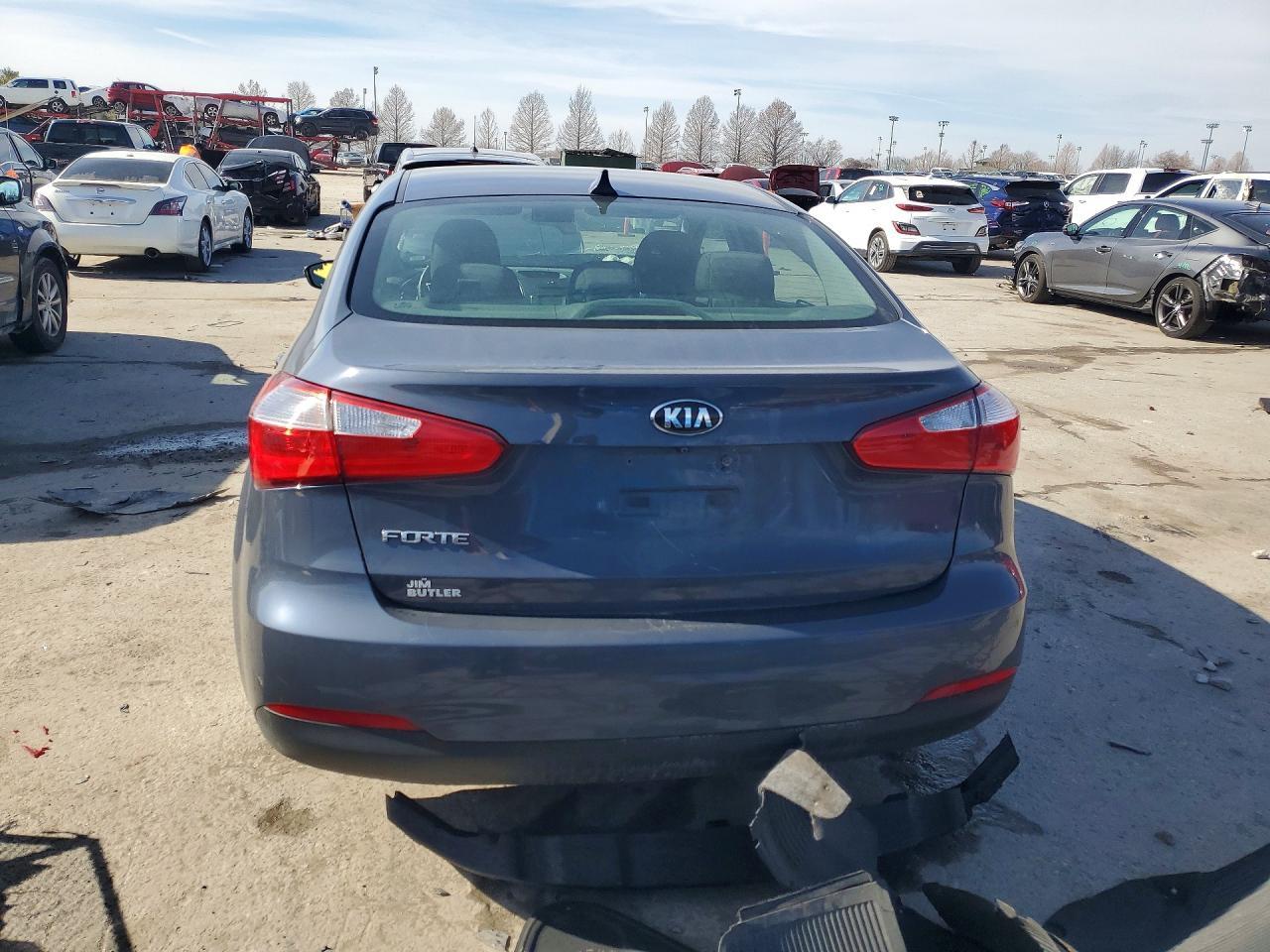 2016 KIA Forte lx
