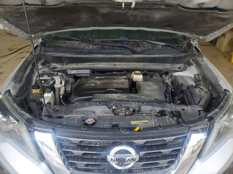 2019 Nissan Pathfinder s