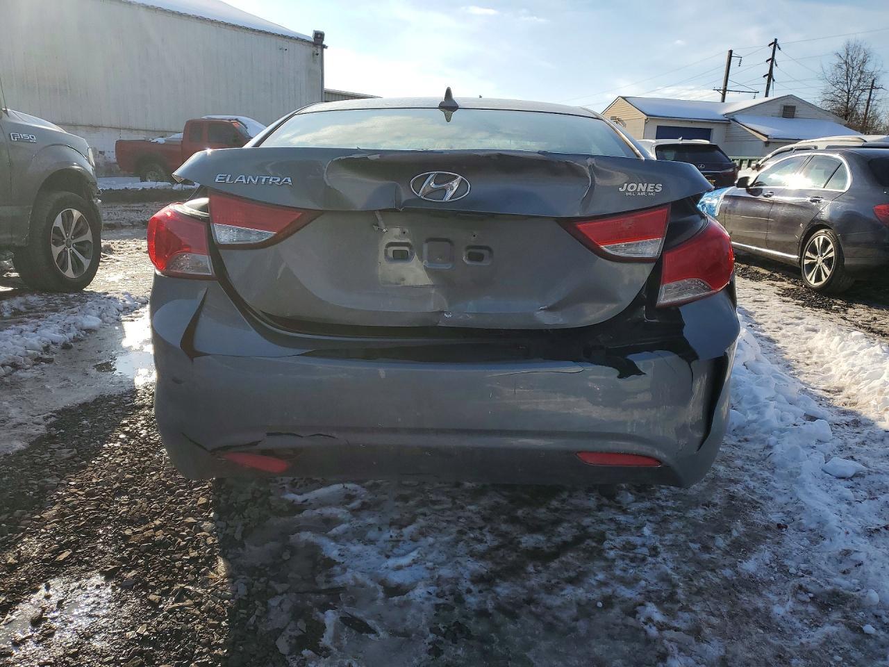 2013 Hyundai Elantra gls