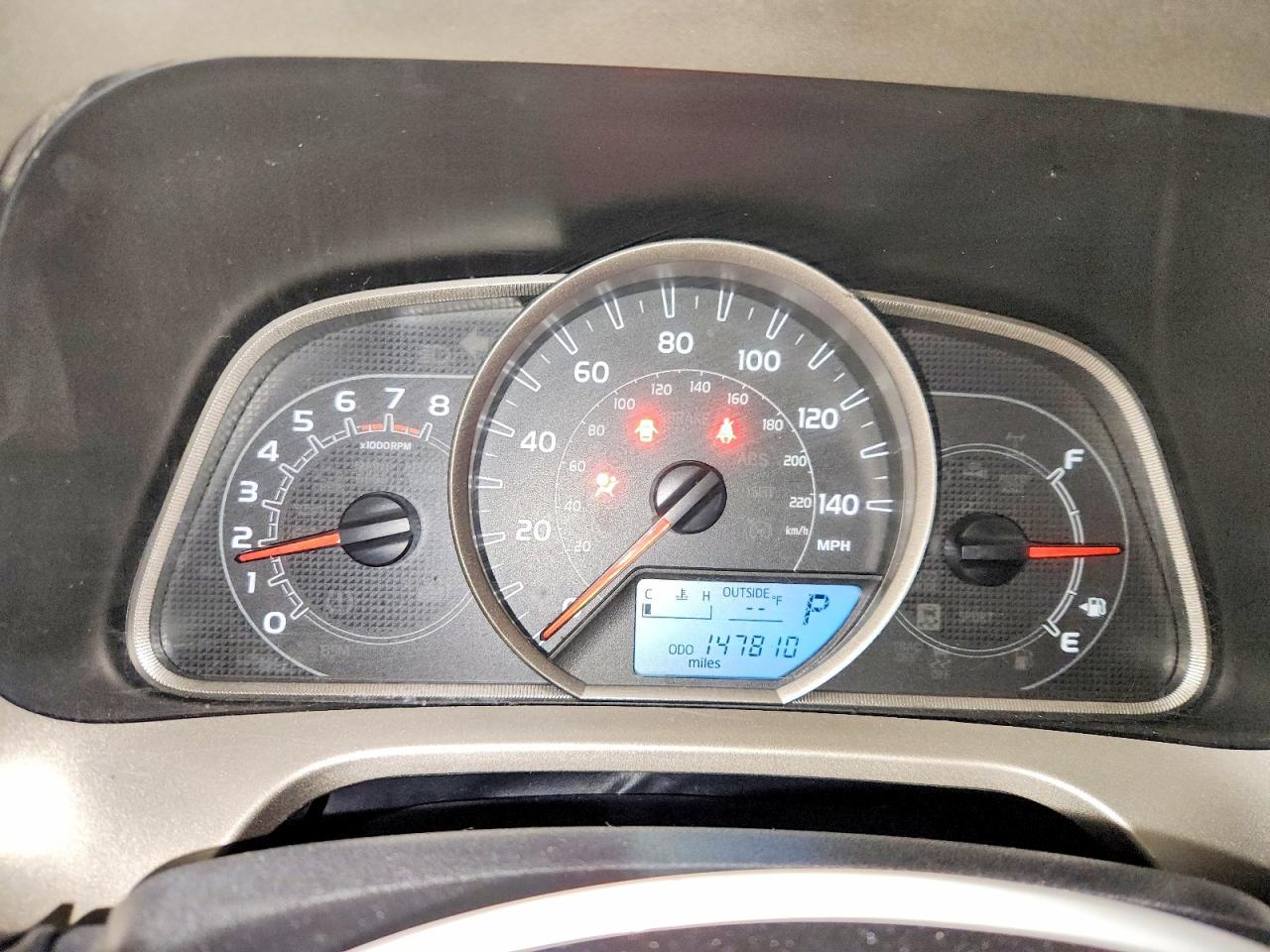 2014 Toyota Rav4 le