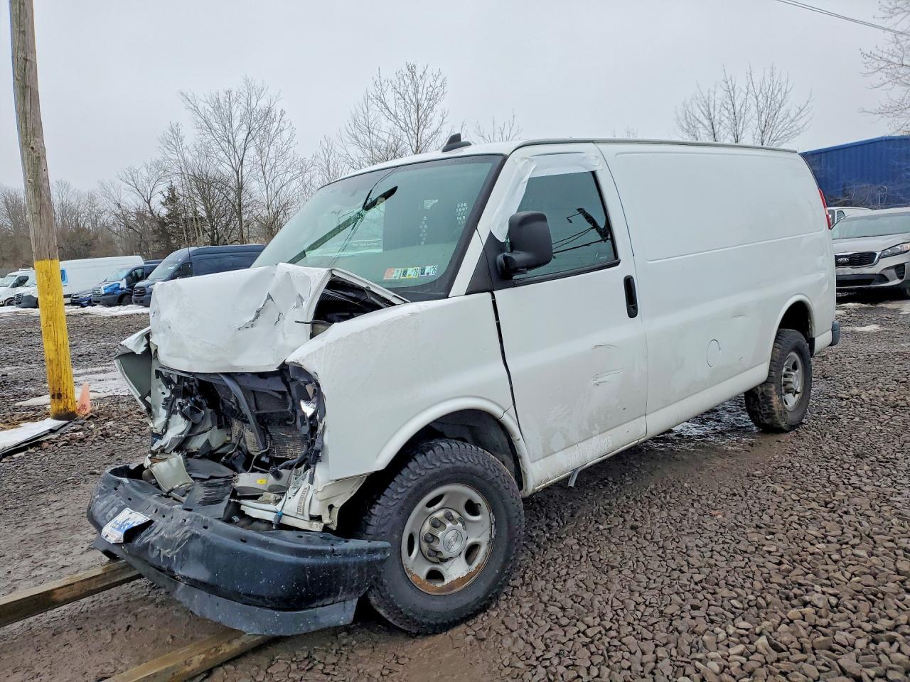 2019 Chevrolet Express 2500 Delivery Van