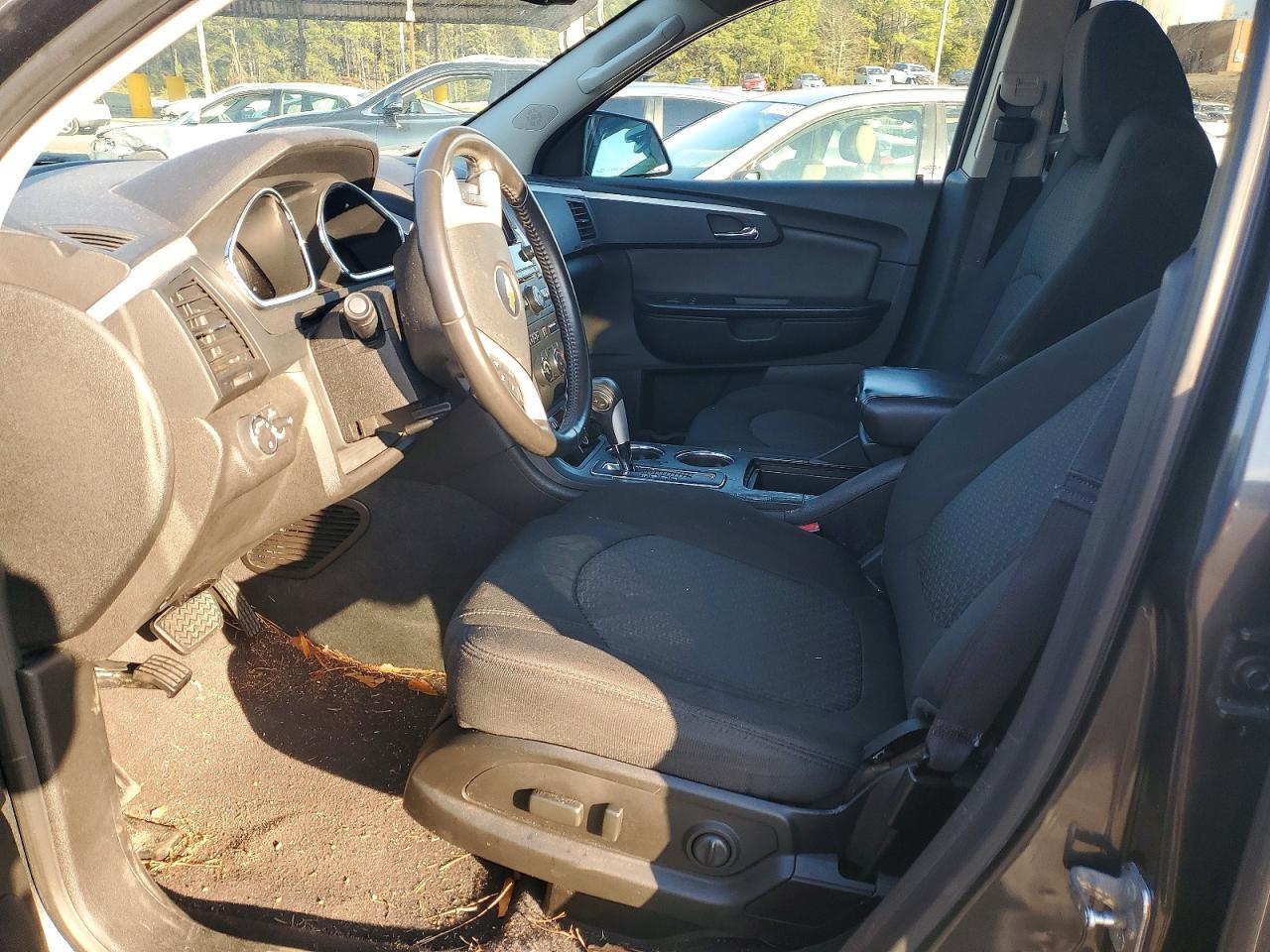 2012 Chevrolet Traverse lt