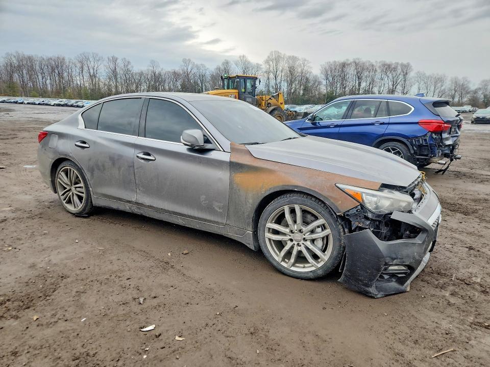 2015 Infiniti Q50 Base