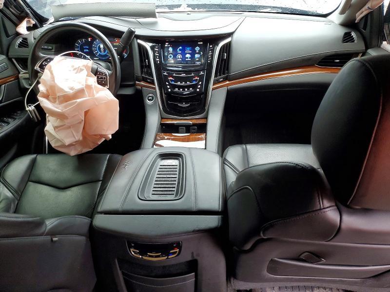 2020 Cadillac Escalade Luxury