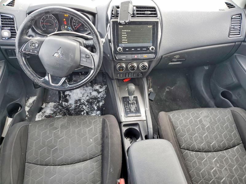 2022 Mitsubishi Rvr es