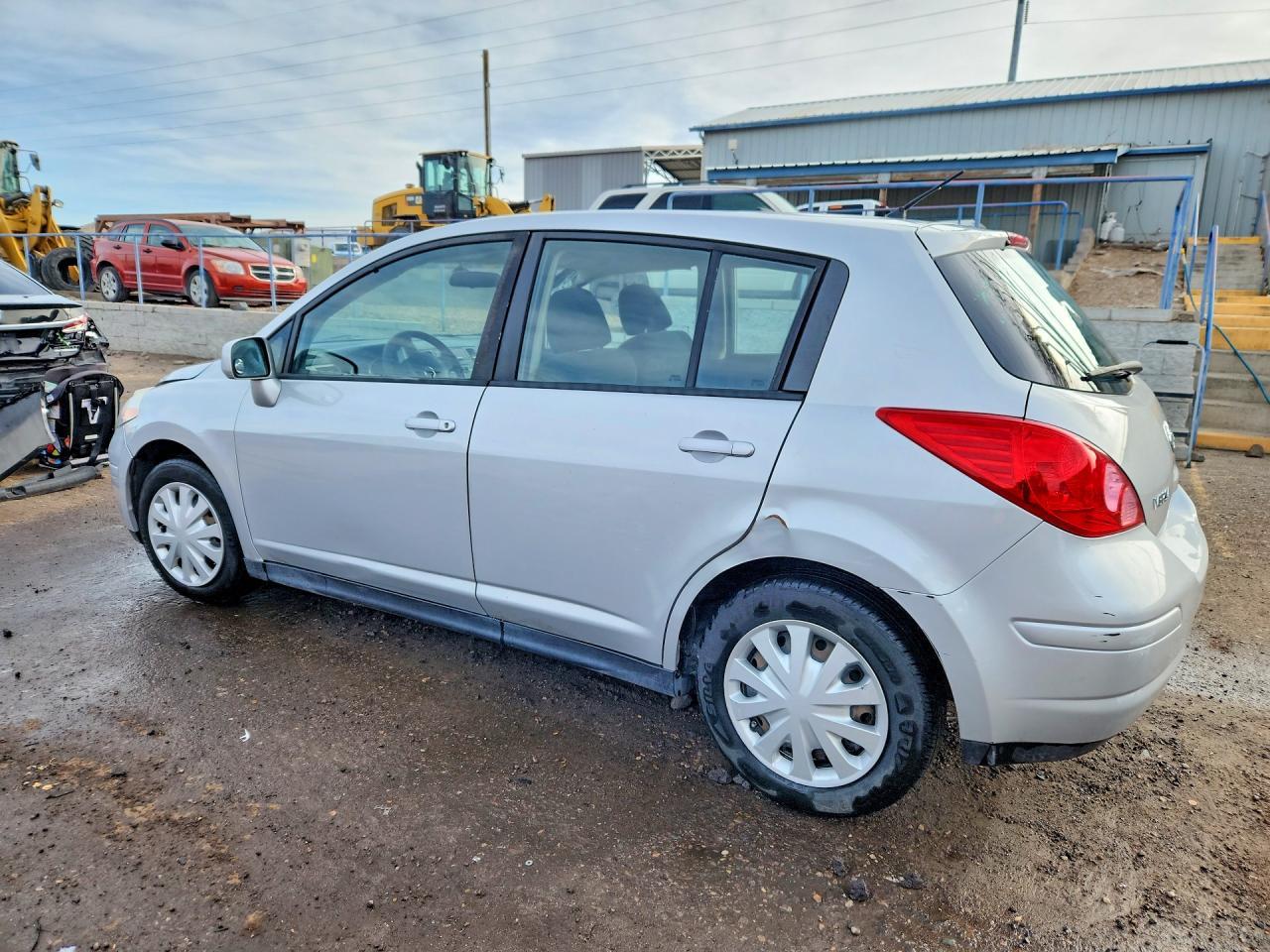 2012 Nissan Versa s