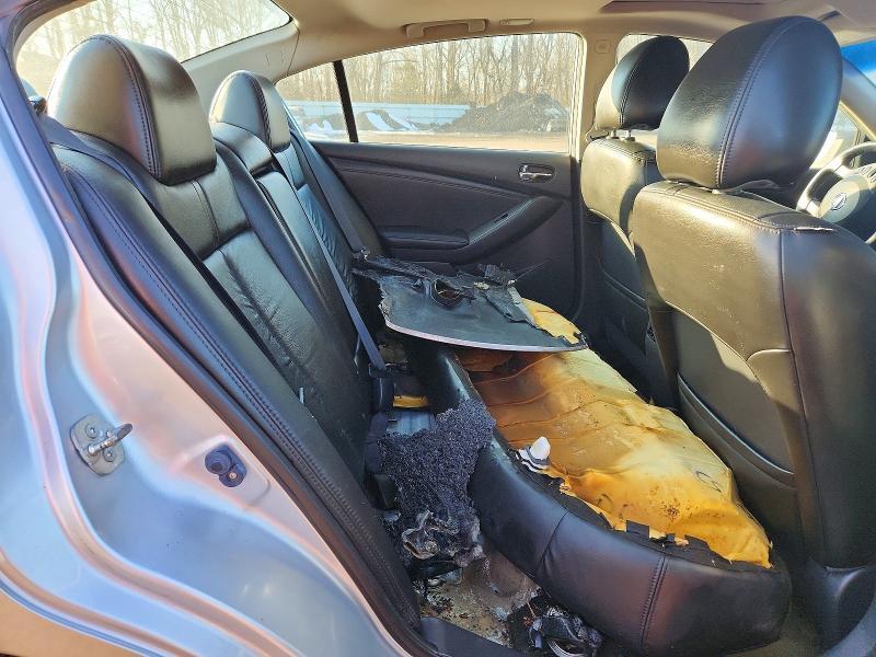 2012 Nissan Altima Base