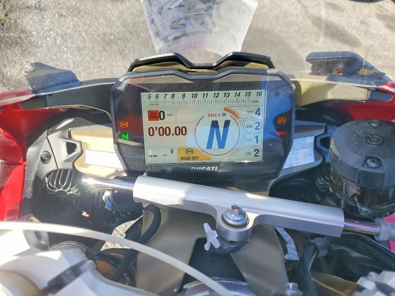 2022 Ducati Panigale V4S