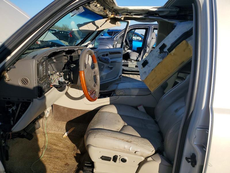2003 Cadillac Escalade Luxury
