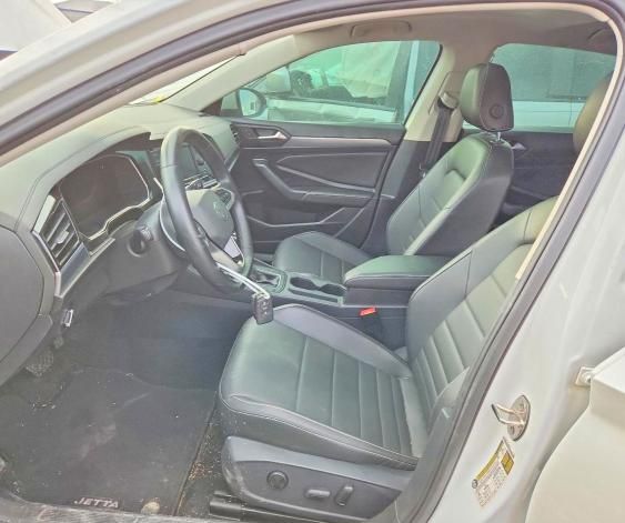 2022 Volkswagen Jetta se