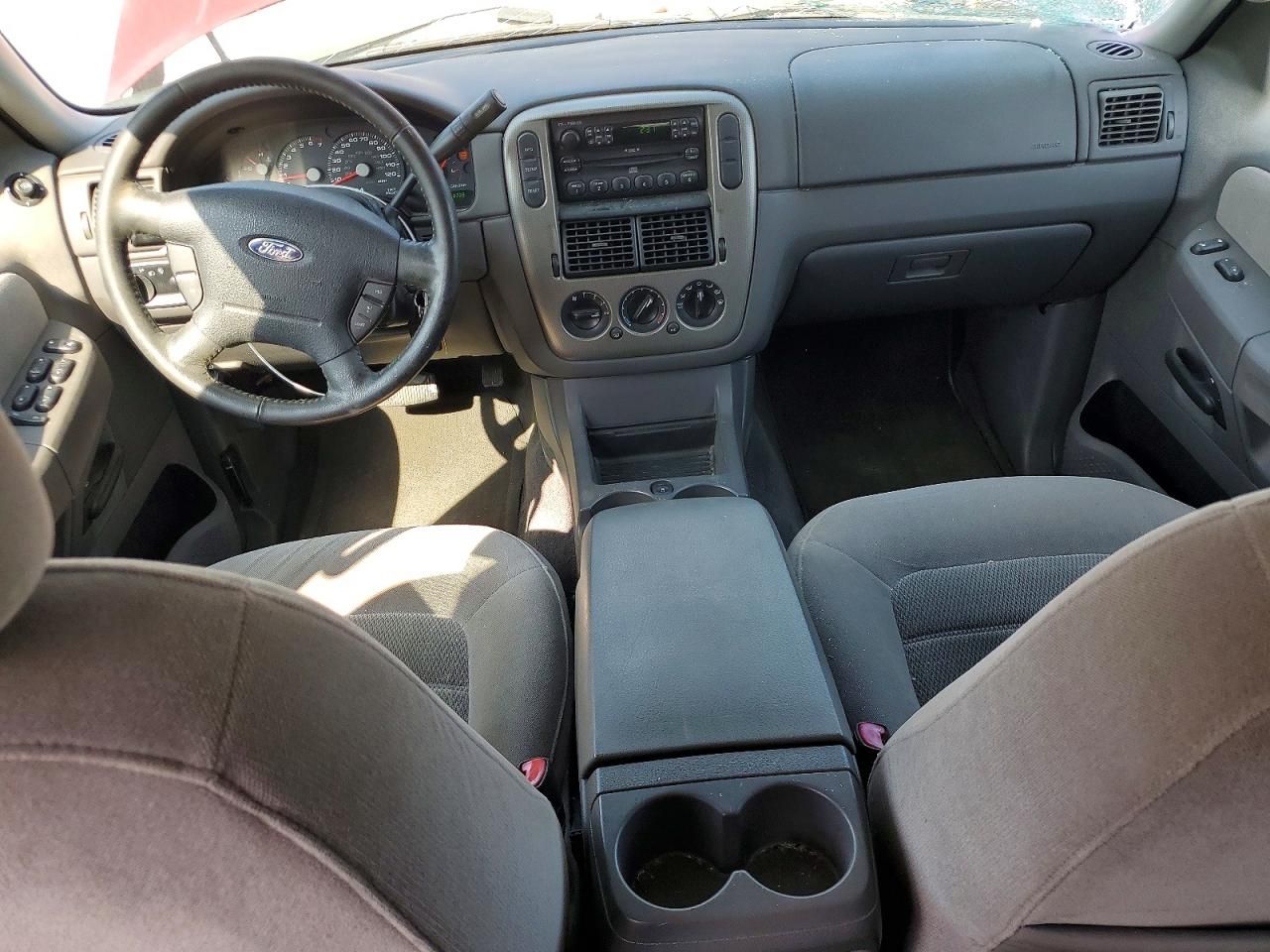 2005 Ford Explorer xlt