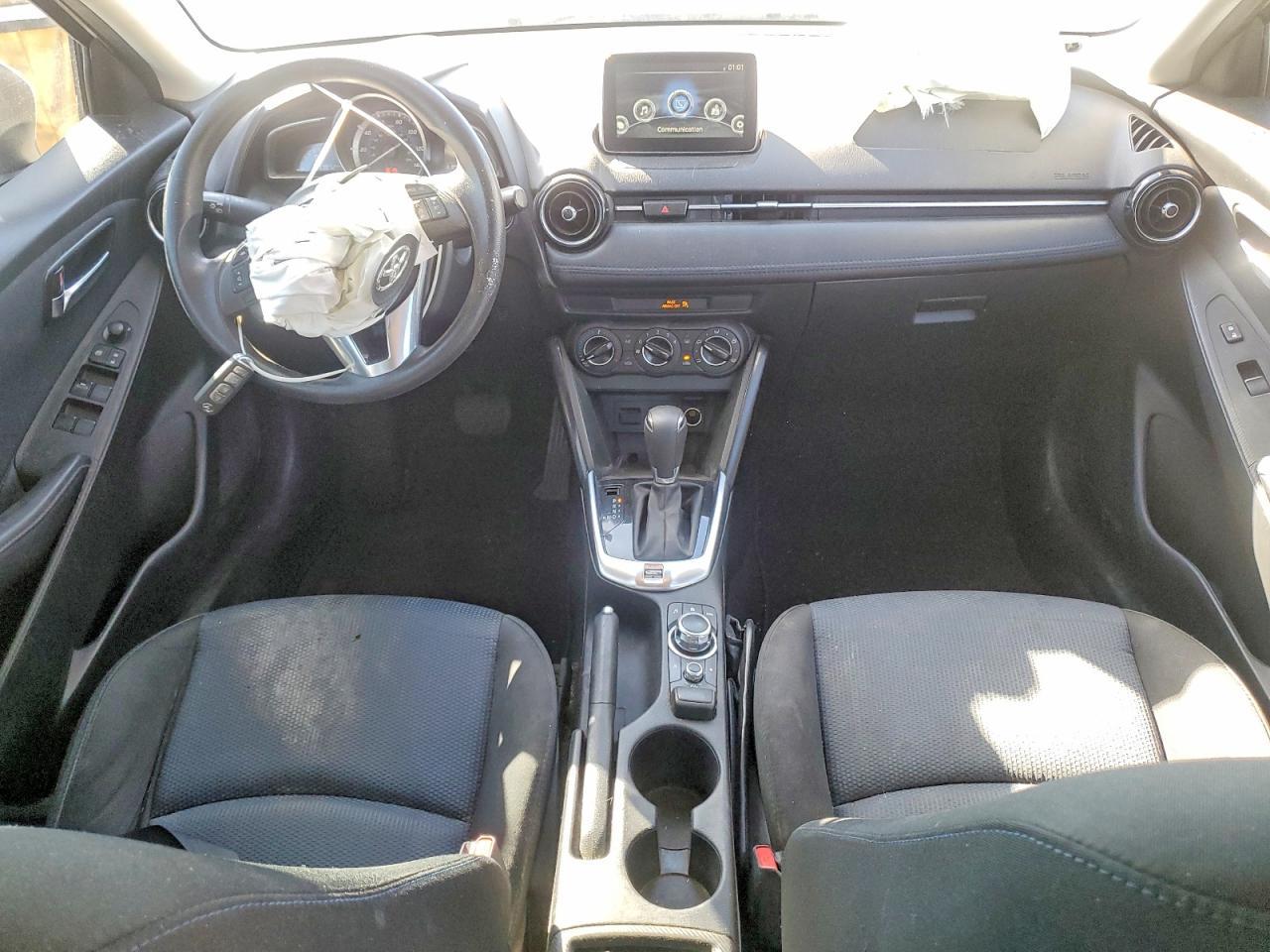 2017 Toyota Yaris ia Base