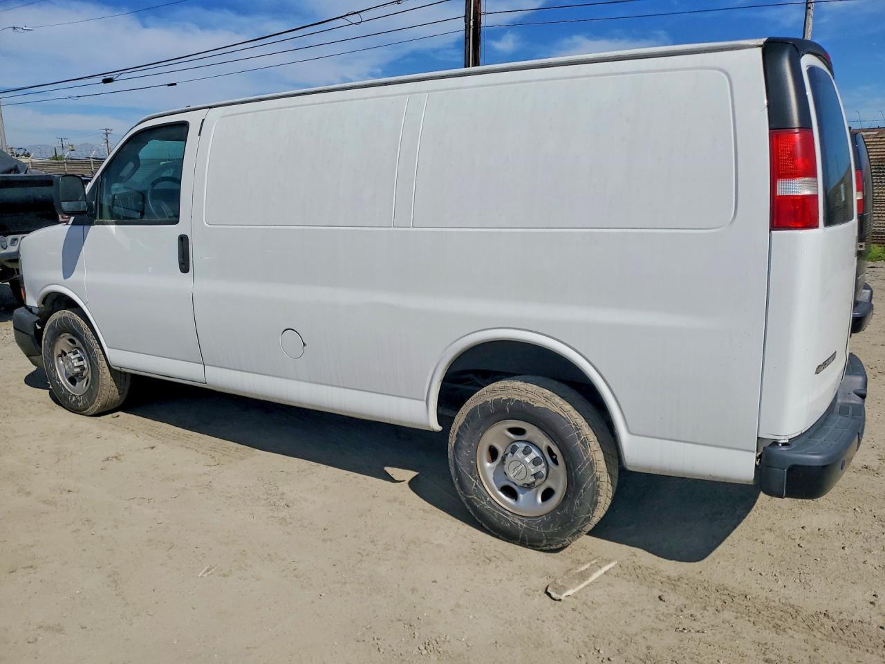 2018 Chevrolet Express 2500 Utility / Service Van