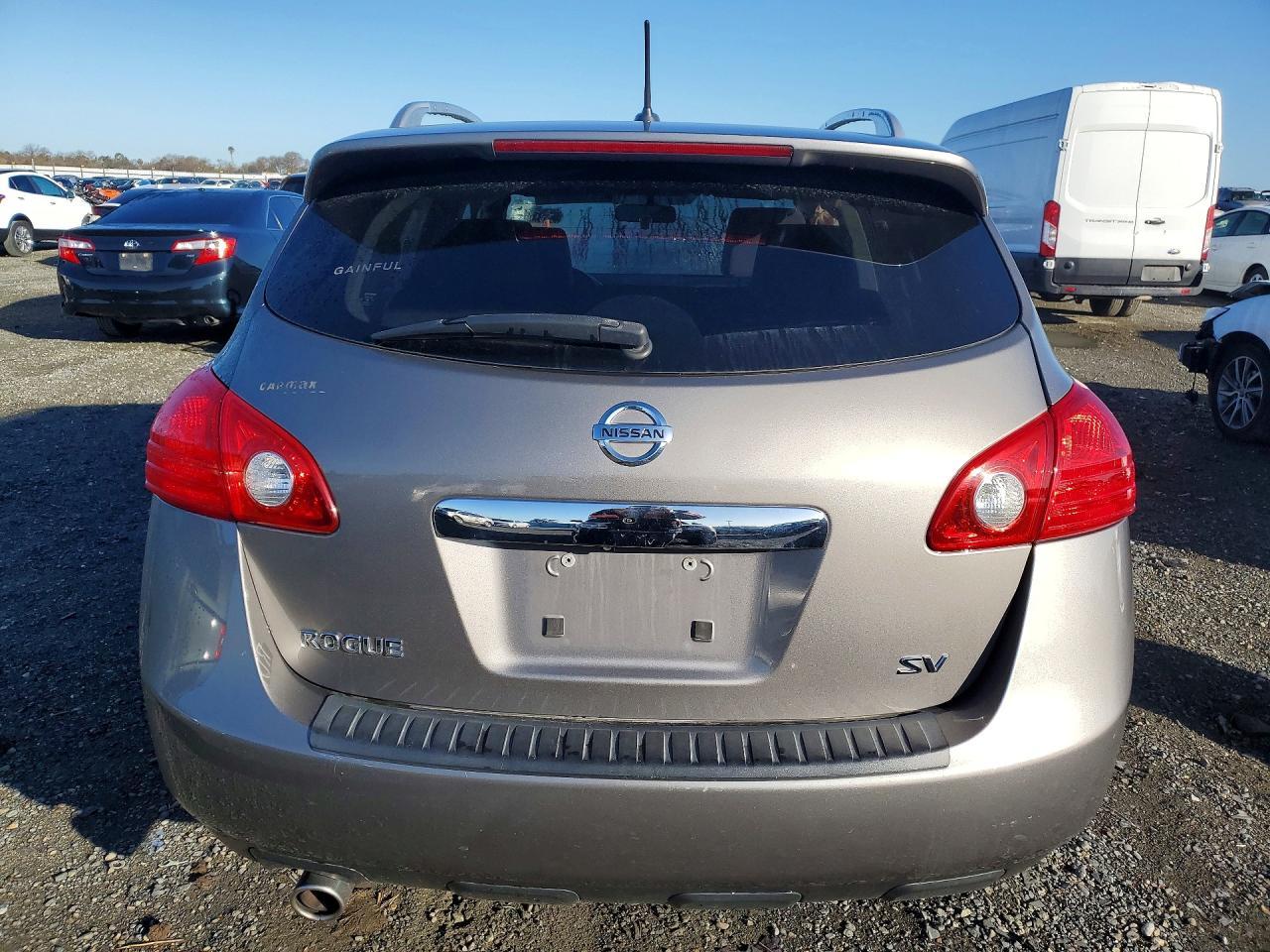2012 Nissan Rogue s