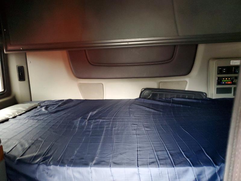 2020 International LT625 Semi Truck