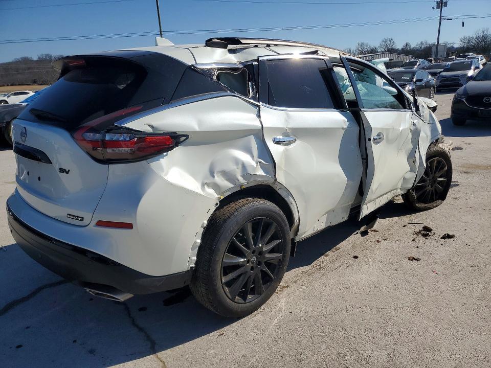 2024 Nissan Murano sv