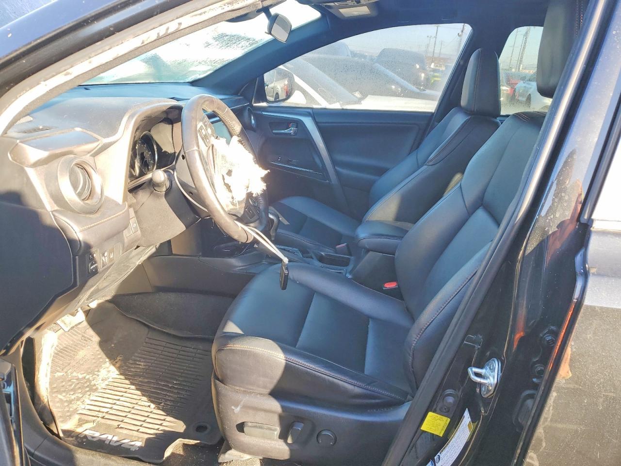2017 Toyota Rav4 hv se
