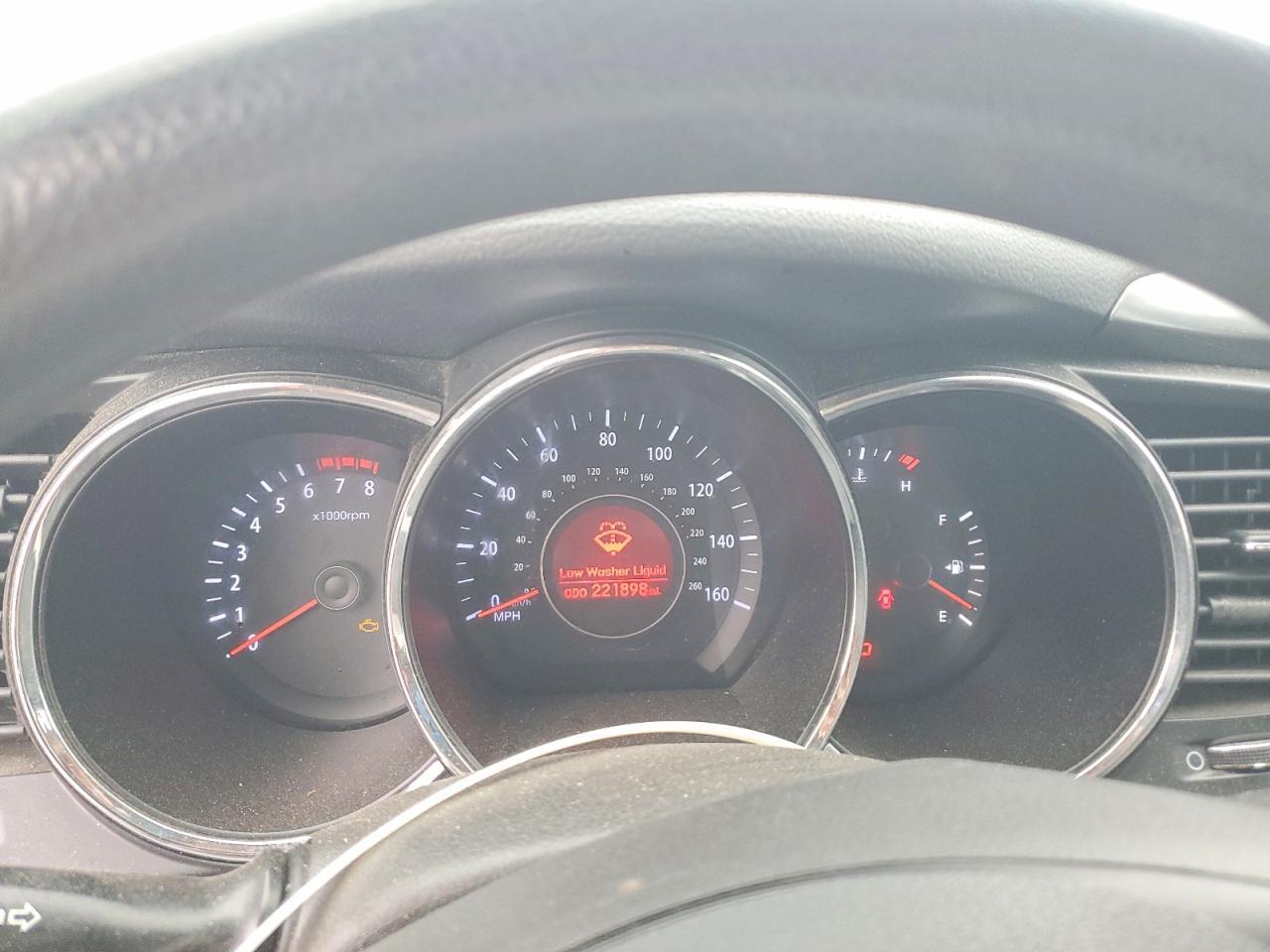 2011 KIA Optima lx