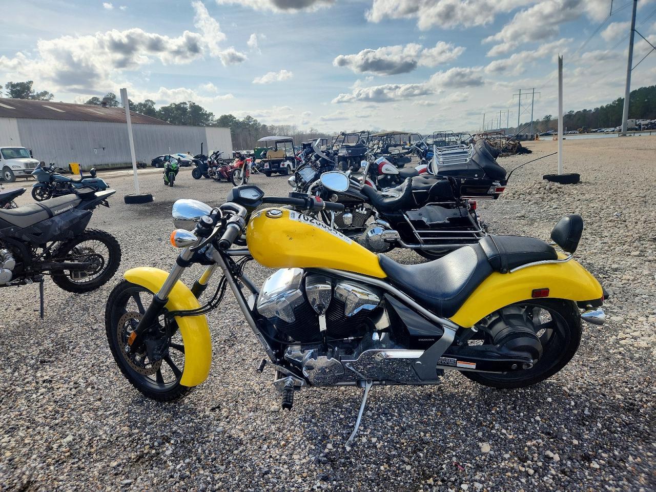 2023 Honda VT1300 CXA