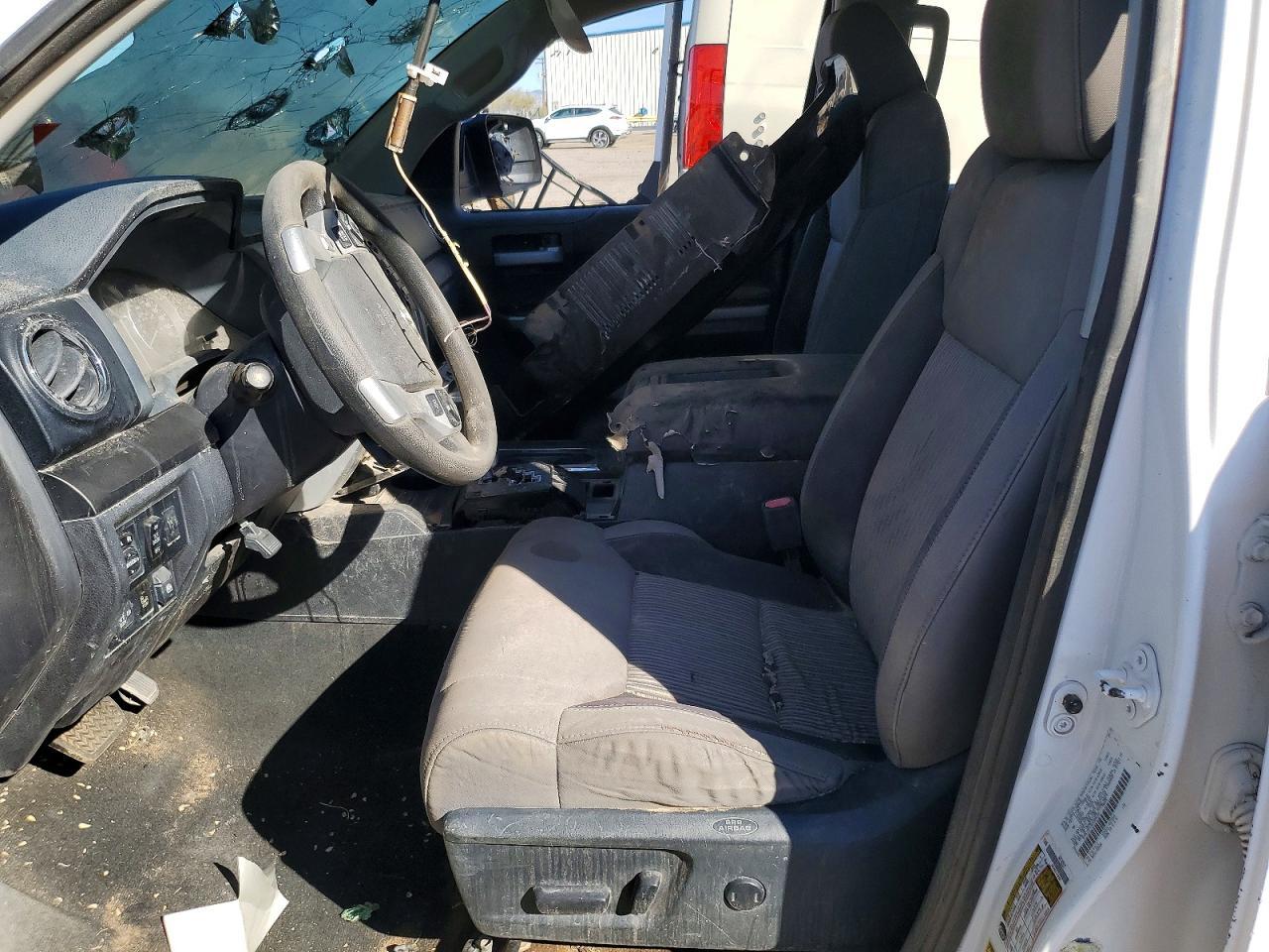 2016 Toyota Tundra Crewmax SR5
