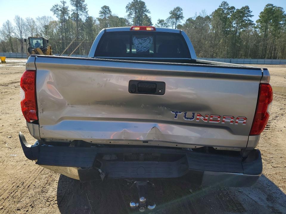 2014 Toyota Tundra Double Cab SR