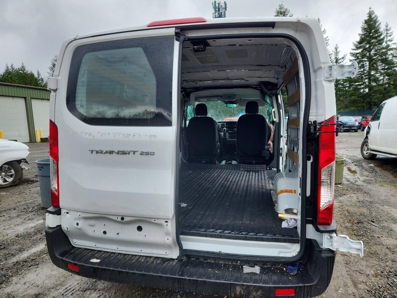 2025 Ford Transit T-250