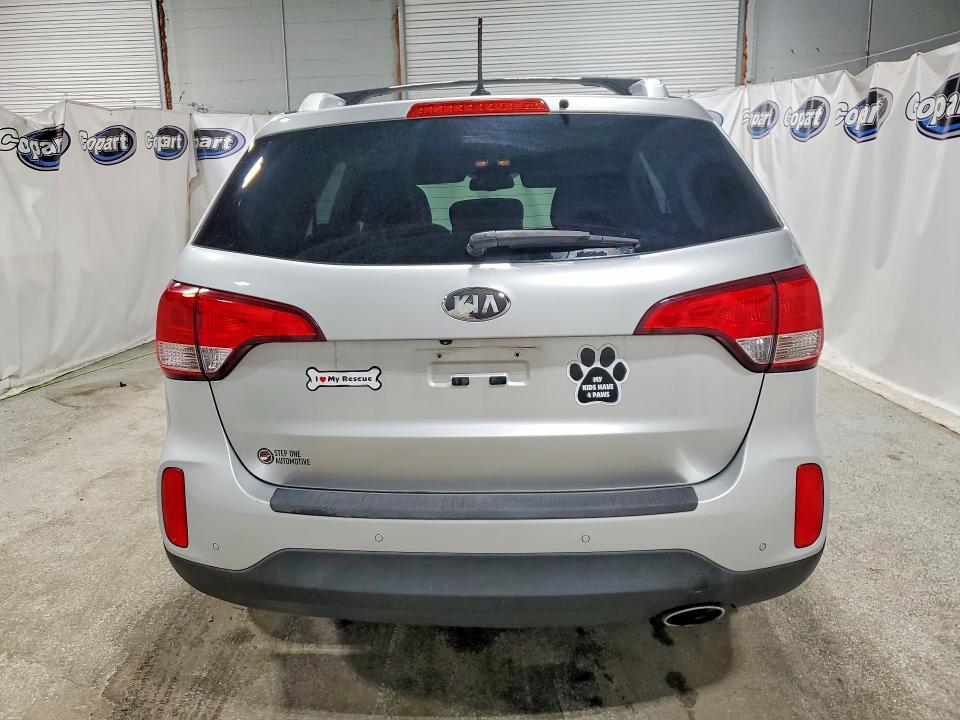 2014 KIA Sorento lx