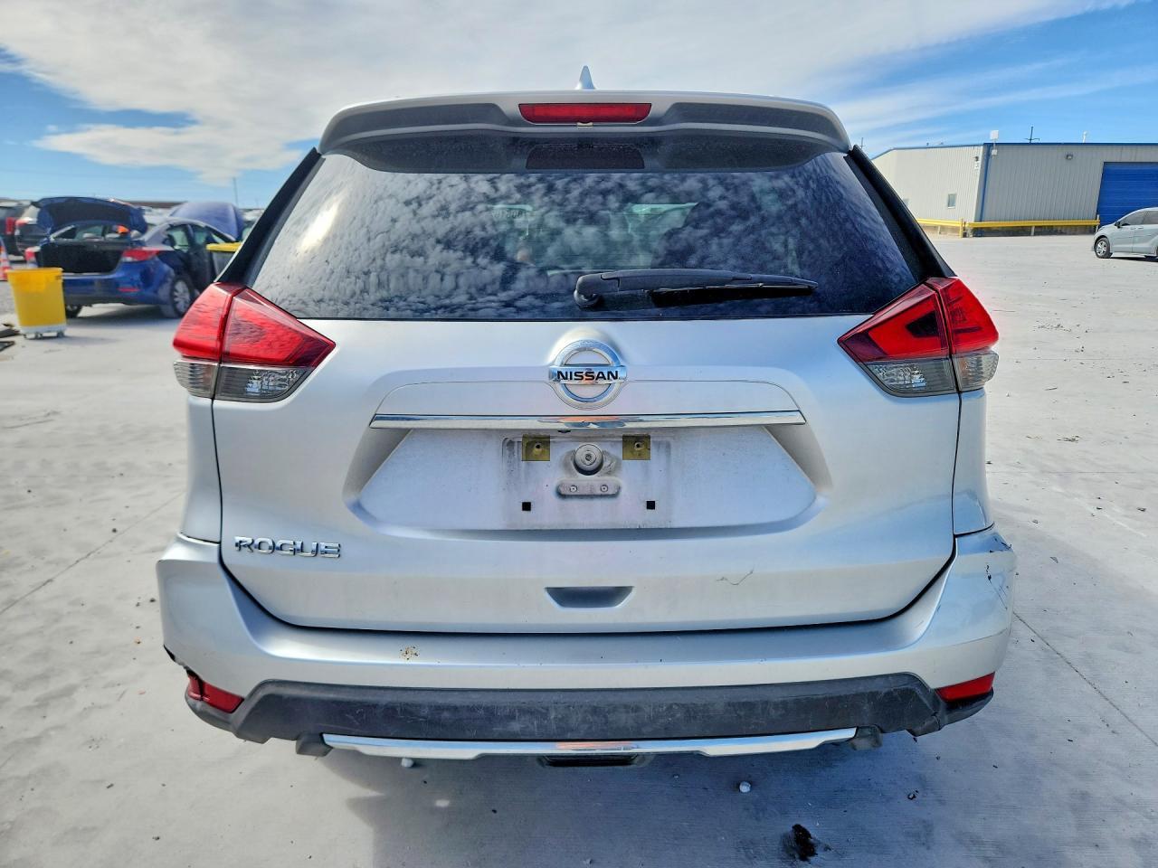 2017 Nissan Rogue s