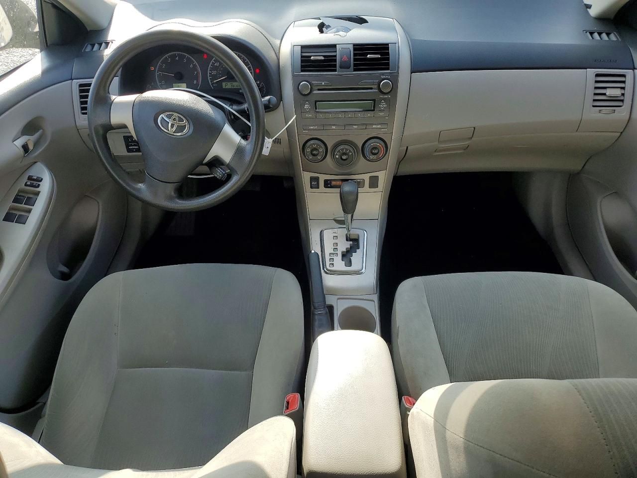 2011 Toyota Corolla le