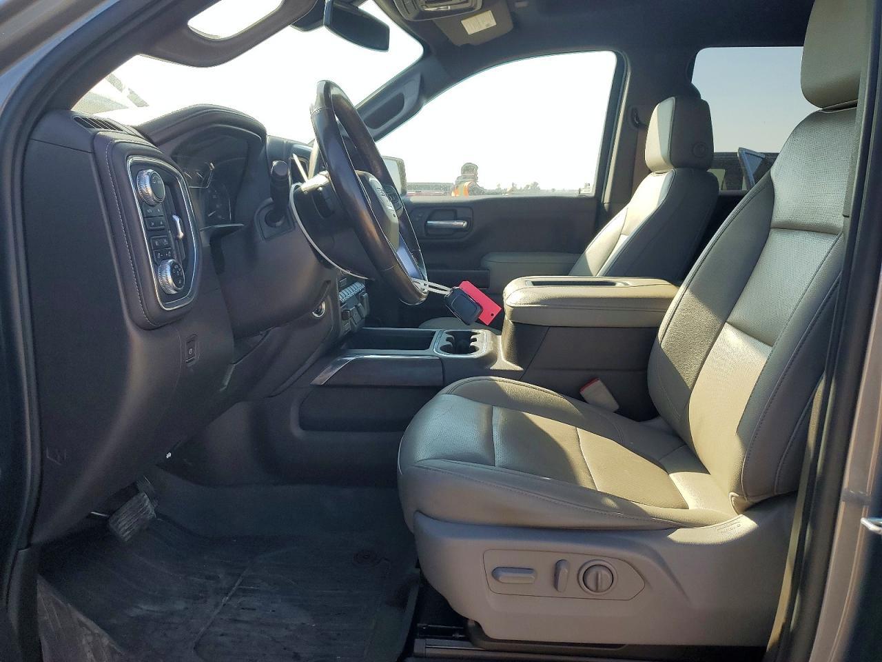2021 GMC Sierra K1500 slt