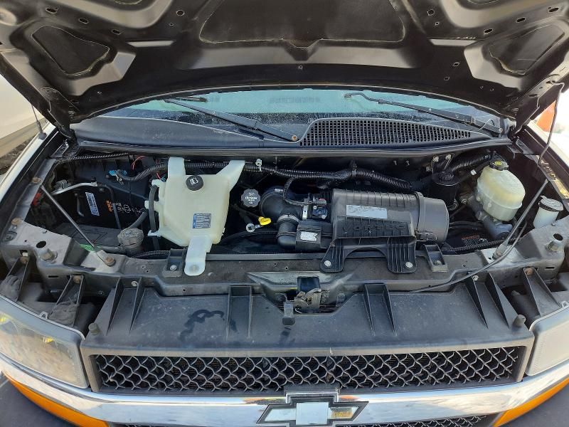 2017 Chevrolet Express G2500