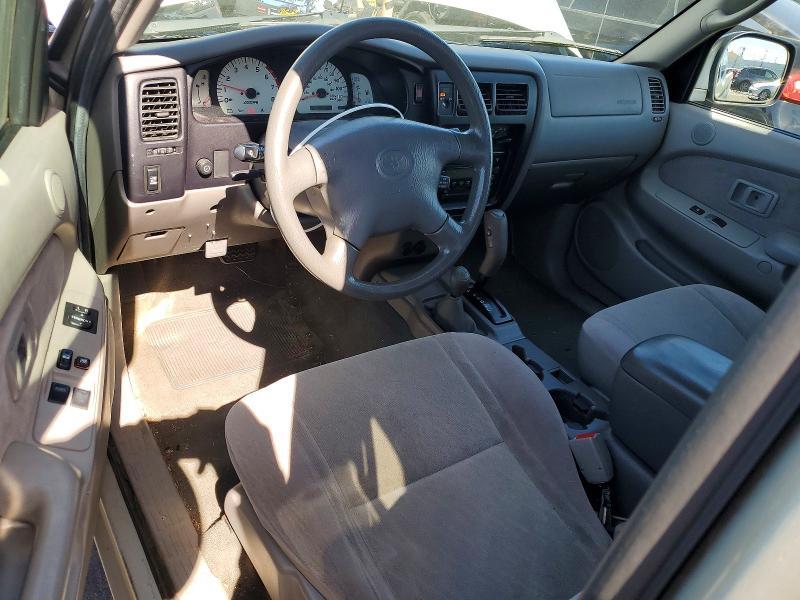2004 Toyota Tacoma Xtracab